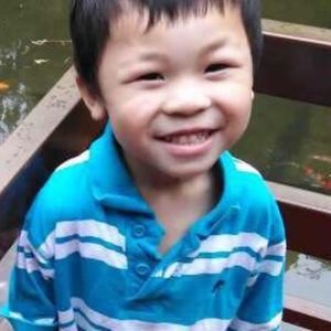 Meet your Posher, Candy